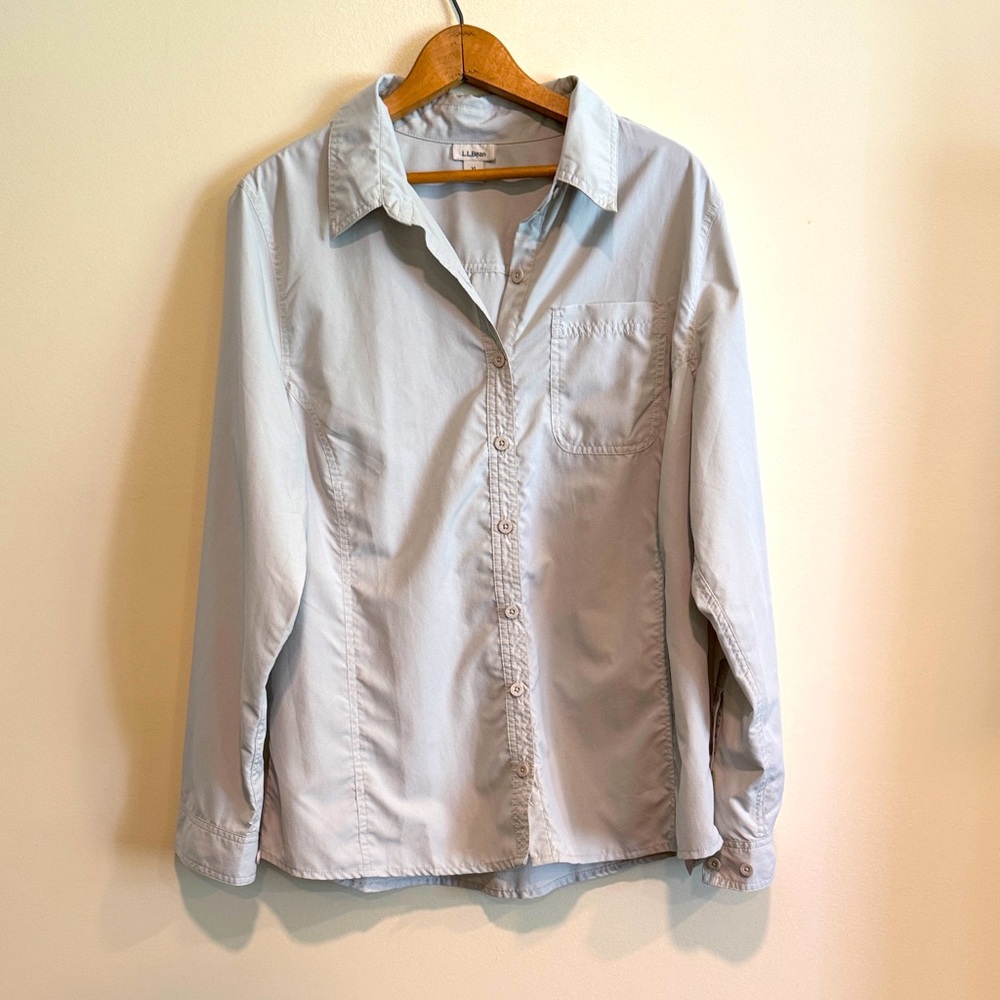 L.L. Bean Women’s Sky Blue Button Down Shirt Size XL